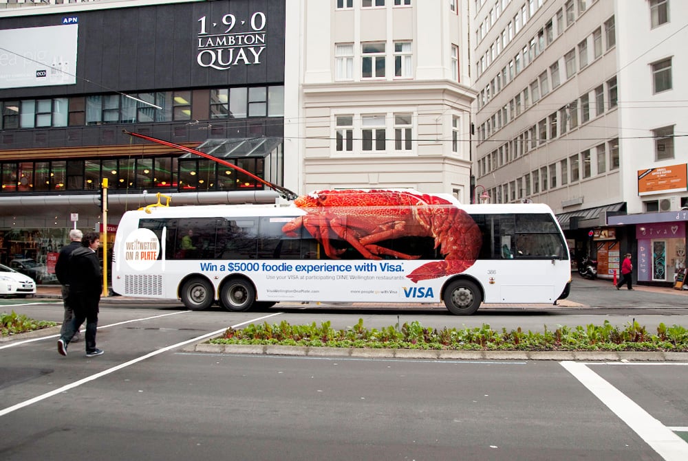 creative-bus-outdoor-ads-hellodesigner