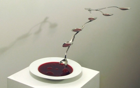 sculpture-surrealiste-Adam-Niklewicz-helloodesigner