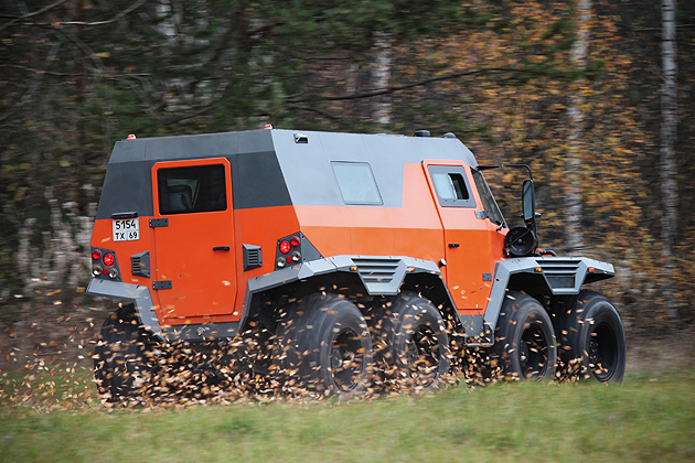 Avtoros-Shaman-8x8-All-Terrain-Vehicle-design-moto