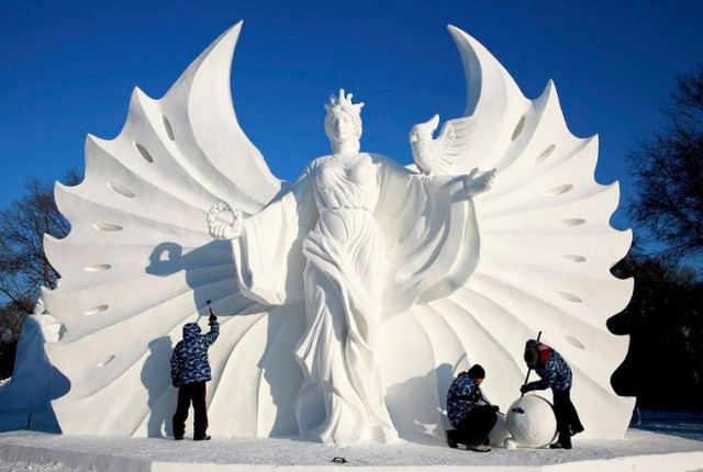 Harbin-Ice-Festival-2015-sculpture-art-création