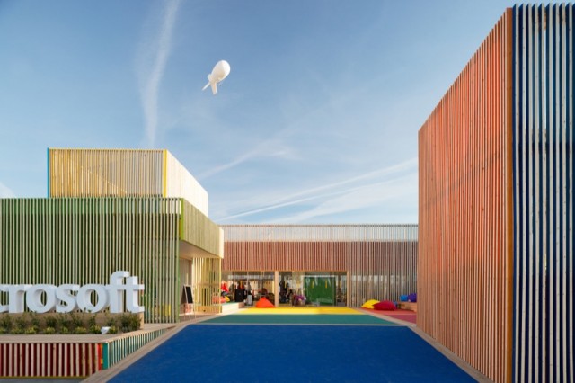 Microsoft-Technology-Pavilion-architecure-moderne
