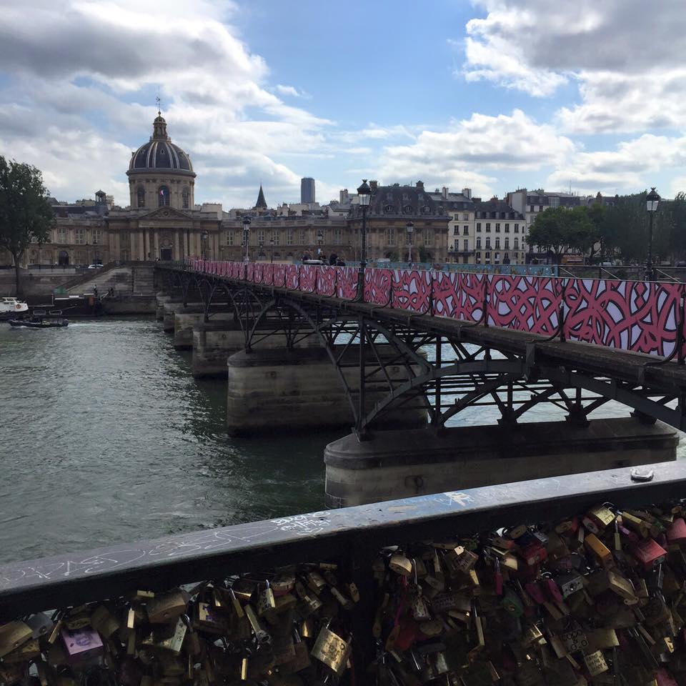 elseed street art pont des art pont calligraphie arabe